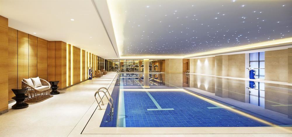 Sheraton Grand Zhengzhou Hotel מראה חיצוני תמונה