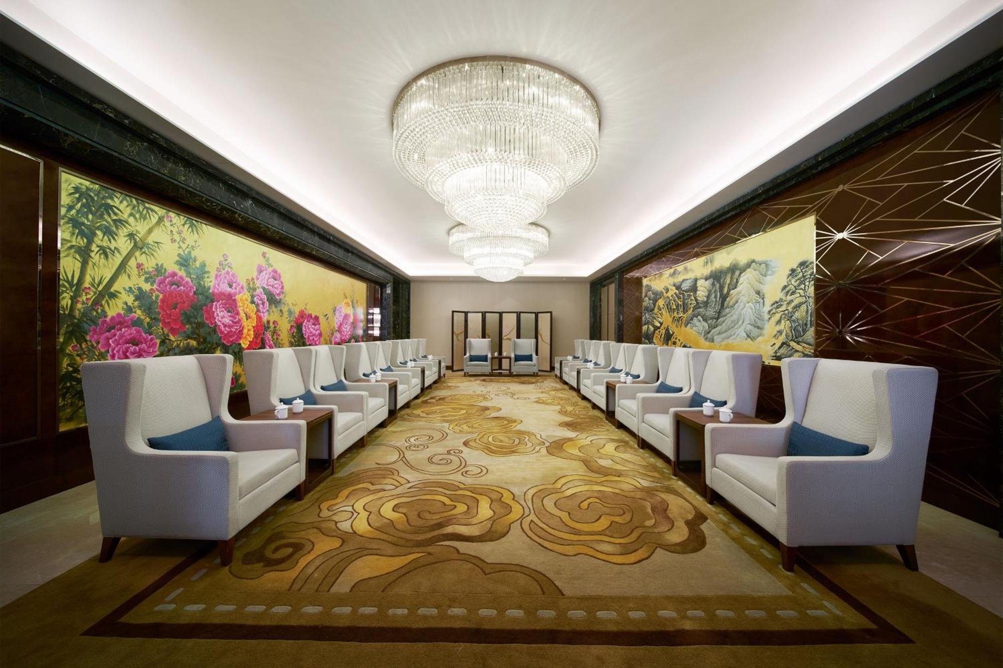 Sheraton Grand Zhengzhou Hotel מראה חיצוני תמונה