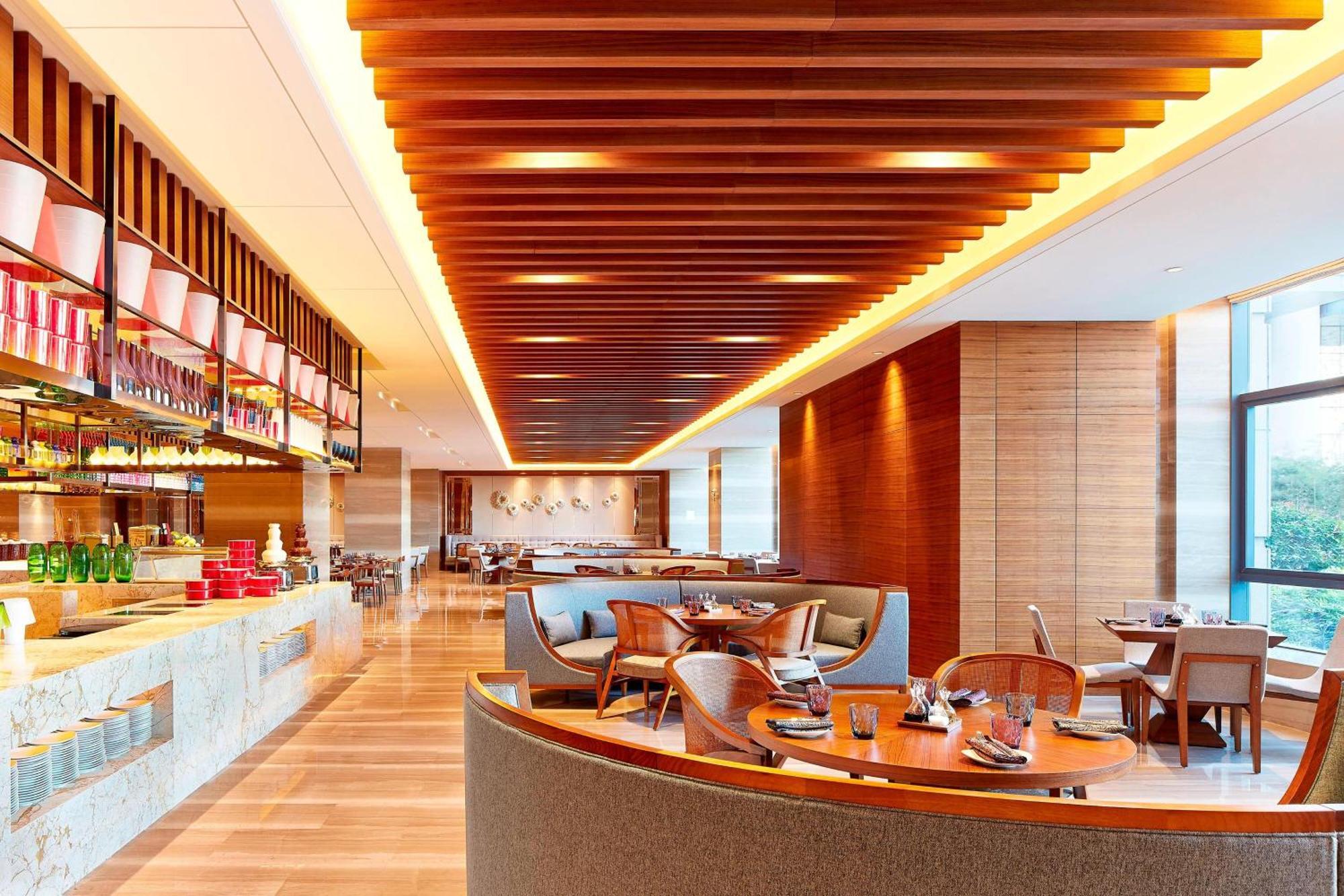 Sheraton Grand Zhengzhou Hotel מראה חיצוני תמונה