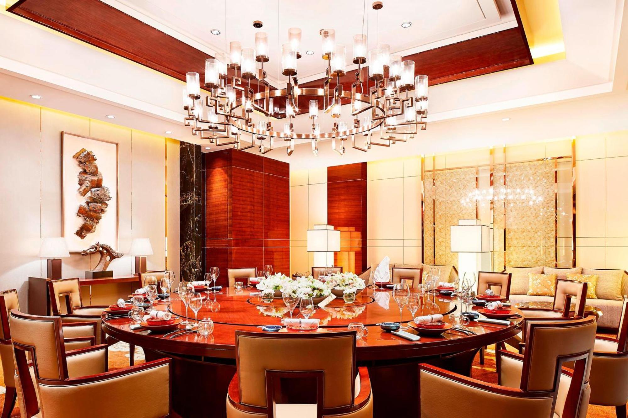Sheraton Grand Zhengzhou Hotel מראה חיצוני תמונה